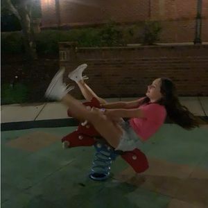 Meet your Posher, Maggie